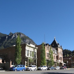 Ouray's main street/
		    