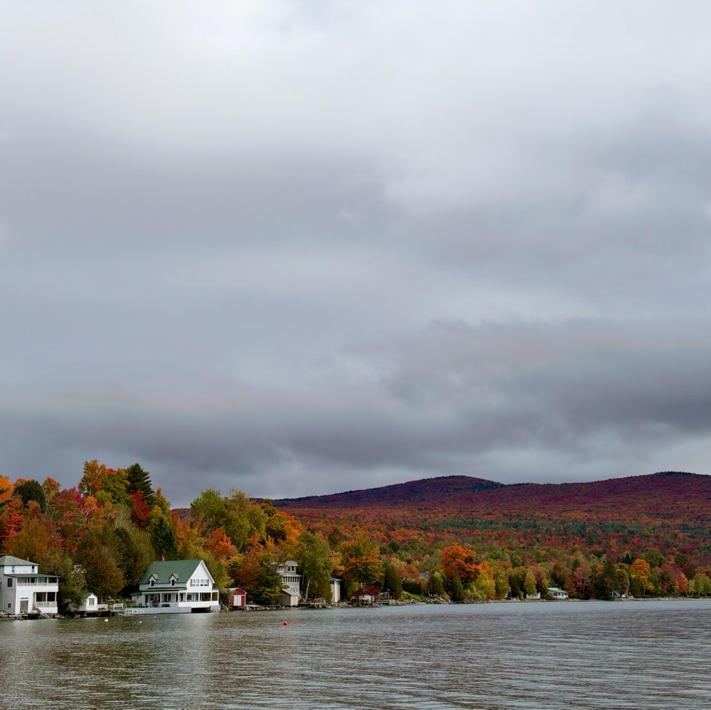 Lake Willoughby/
		    564 N Beach Rd, Orleans, VT 05860, USA