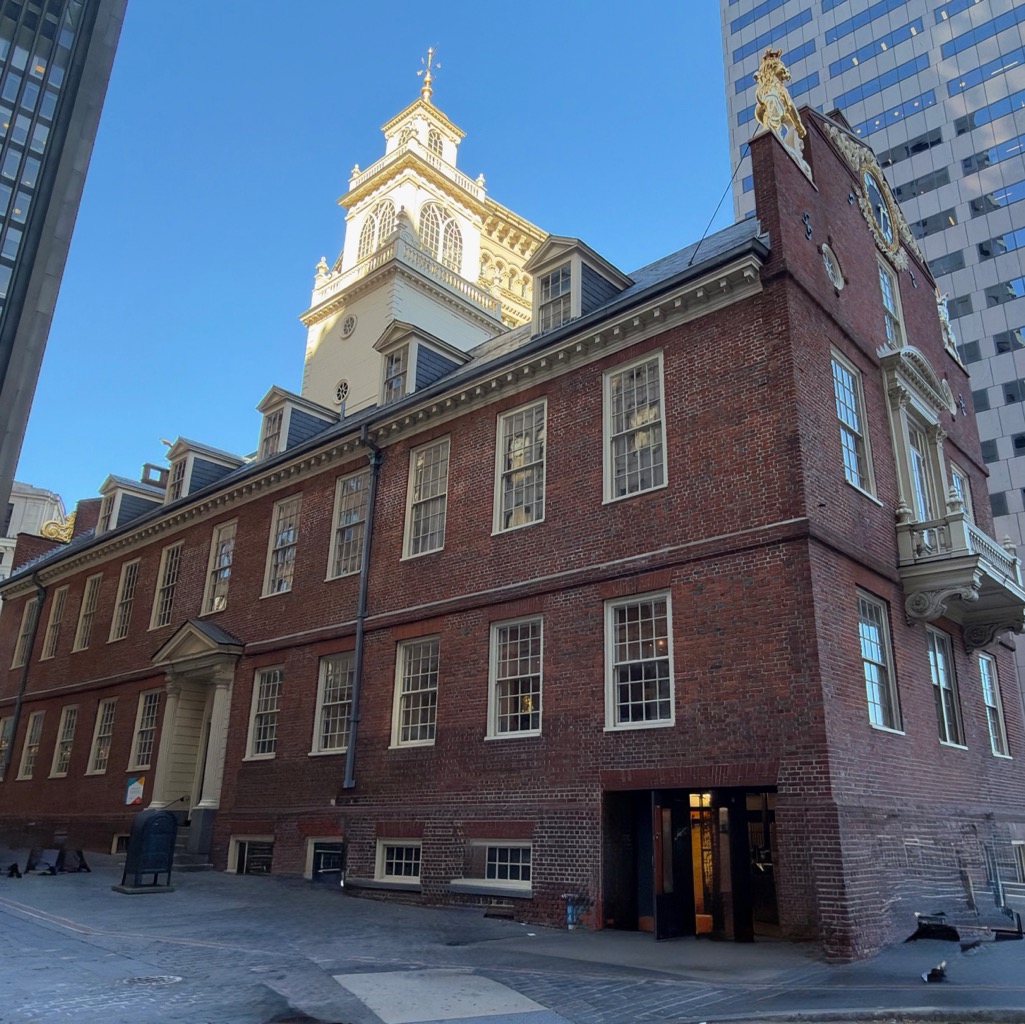 
		    1 Devonshire Pl, Boston, MA 02109, USA