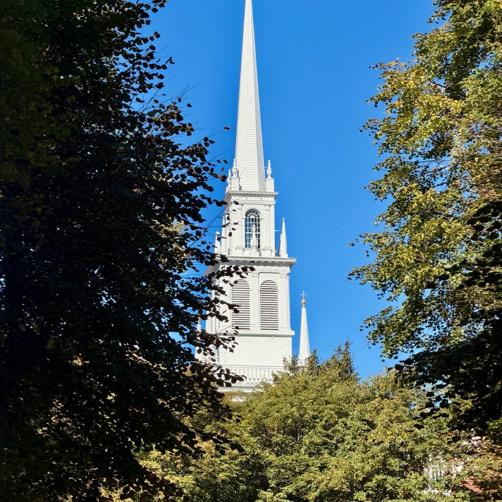 
		    Paul Revere Mall, 370 Hanover St, Boston, MA 02113, USA
