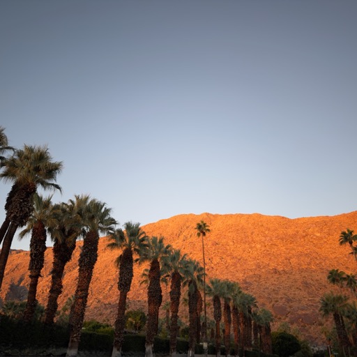 Palm Springs/
		    476 W Baristo Rd, Palm Springs, CA 92262, USA