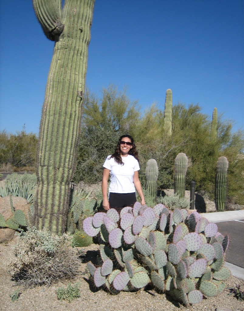 Assana & more prickly pears/