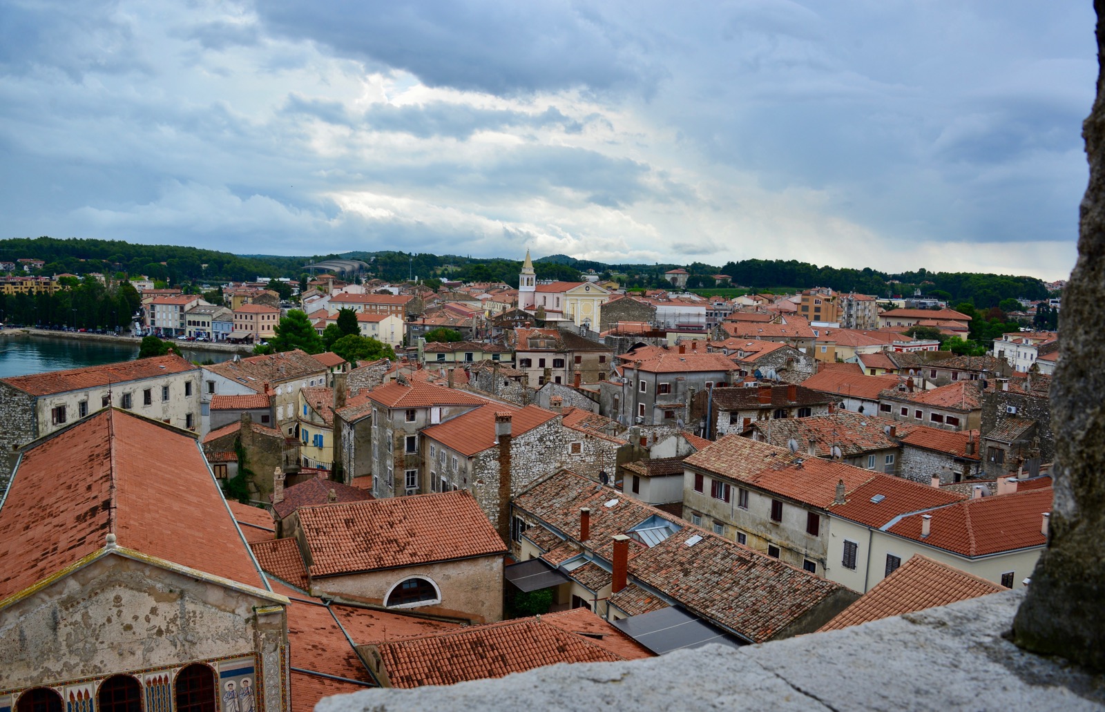Poreč' rooftops/