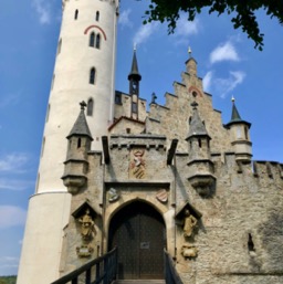 A fairytale draw bridge/
		    