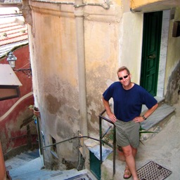 Dan, showered and wearing his stylin' sandals! Looking sharp!/
		    