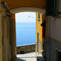 Corniglia/
		    