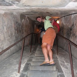 Climbing the space between the dome and the ceiling/
		    