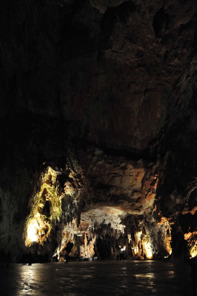 The caves made Carlsbad Caverns look like a baby cave/