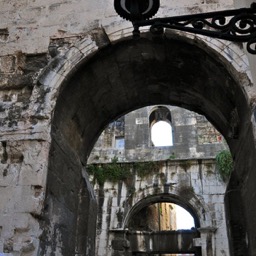 One of the palace's gates/
		    