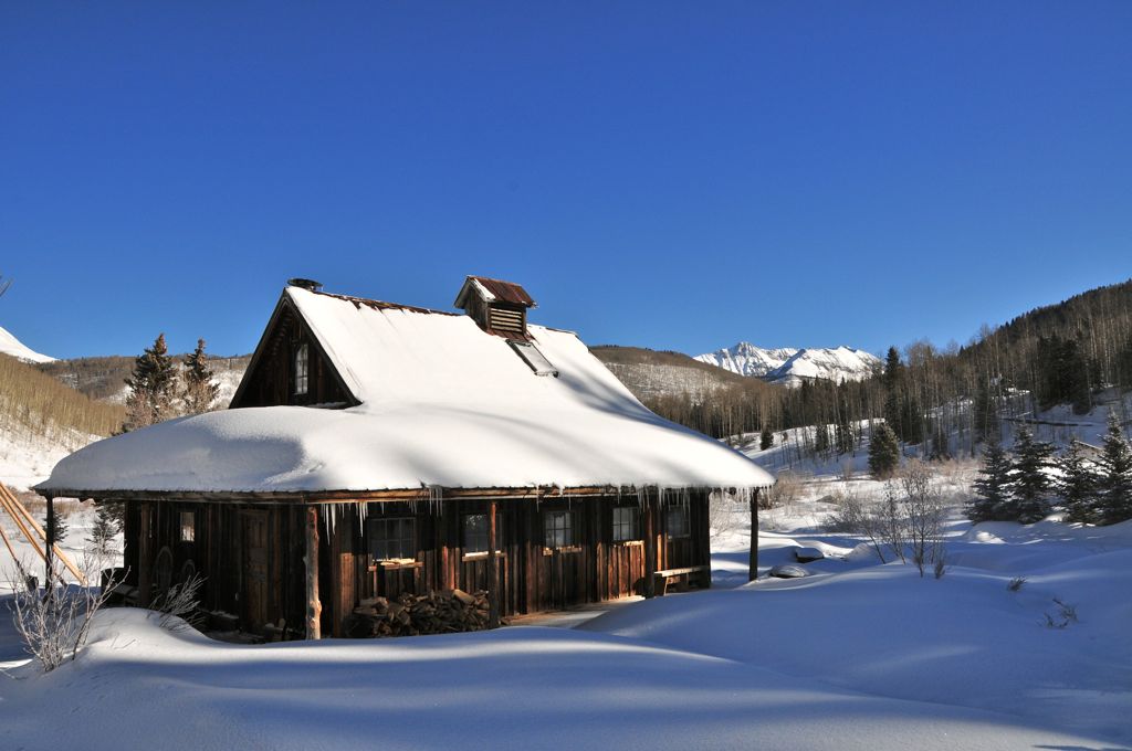 The Bathhouse and big mountains/