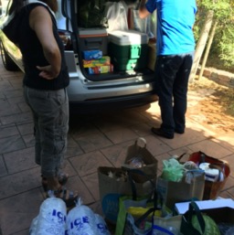 Packing 3 cars to the gill!/
		    