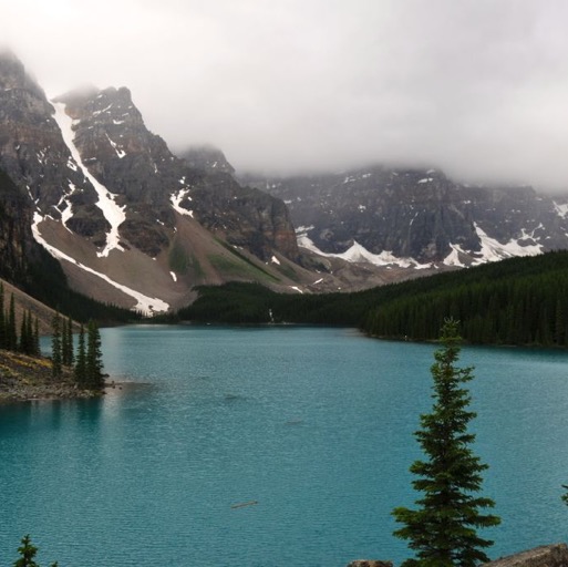 Beautiful Lake Moraine/
		    