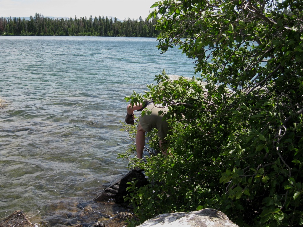 And the floppy hat... she was gone!/