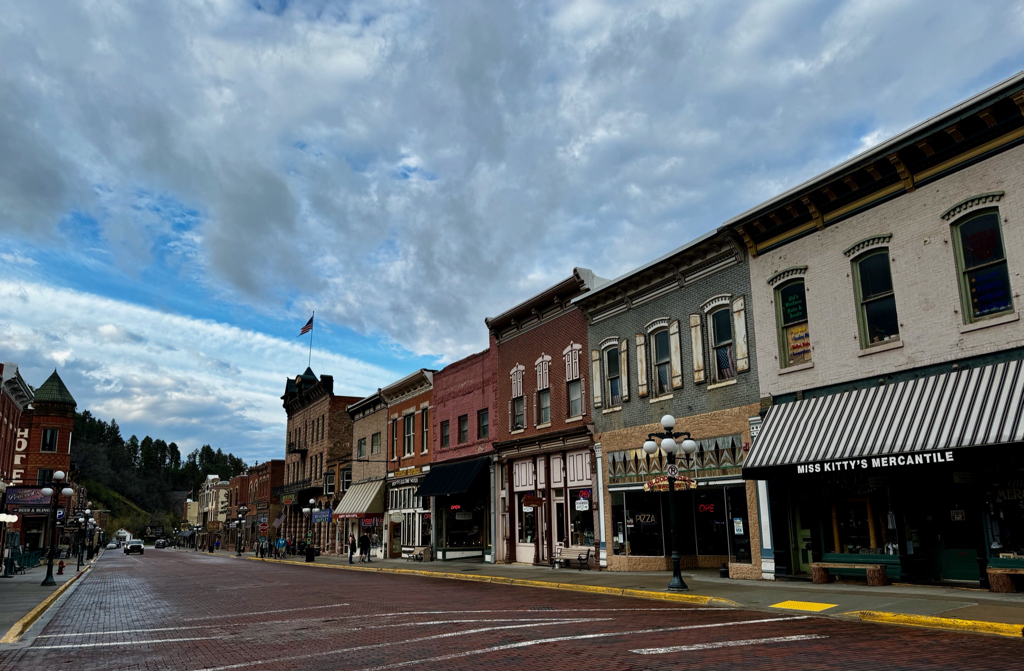 652 Main St, Deadwood, SD 57732, USA