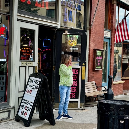 Ick/
		    626 Main St, Deadwood, SD 57732, USA