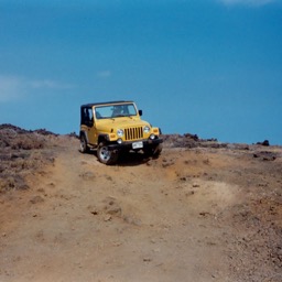 4 wheeling to green sand beach/
		    