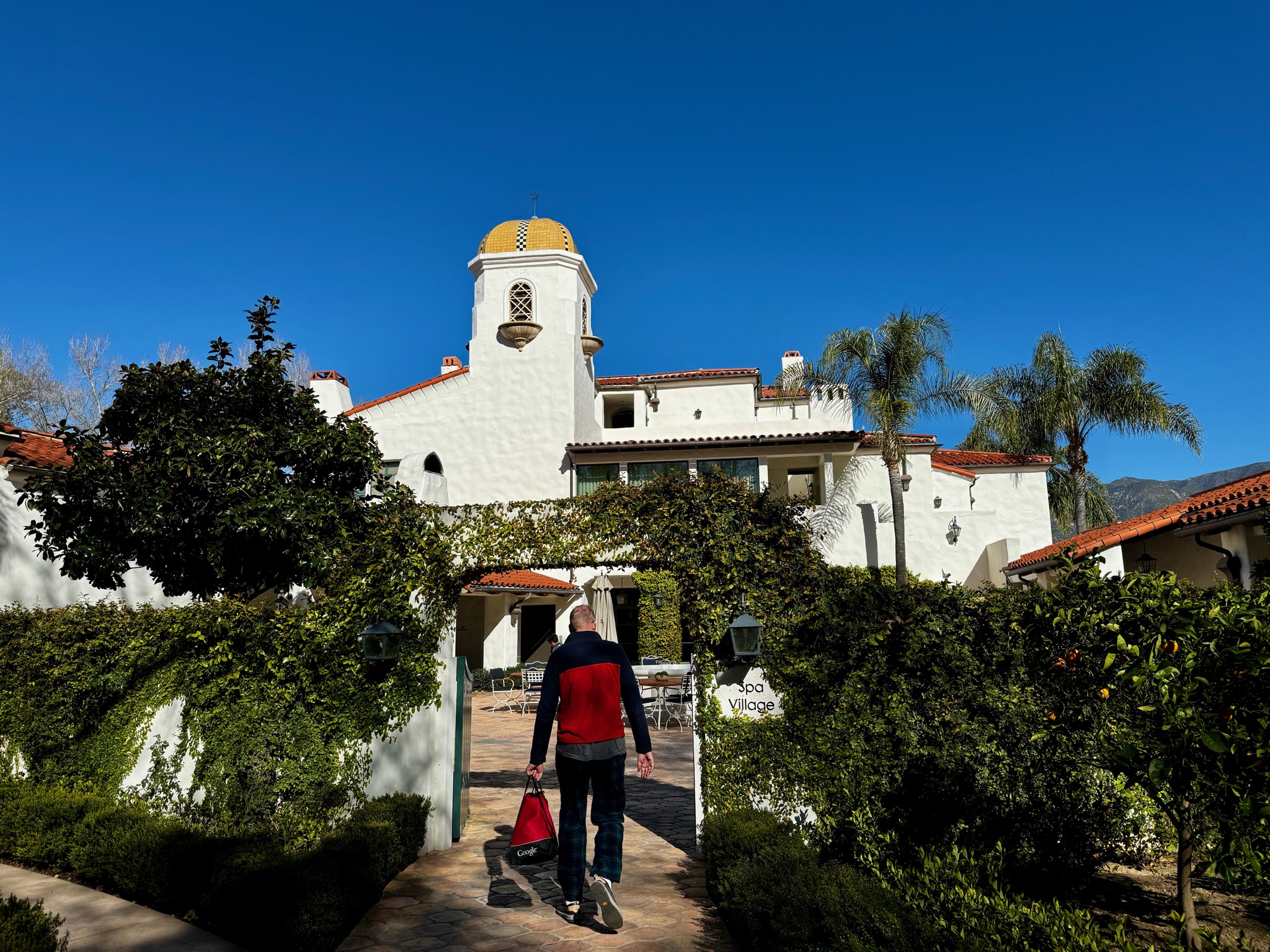 Let the spa'ing begin/905 Country Club Road Spa Cafe, Ojai, CA 93023, USA