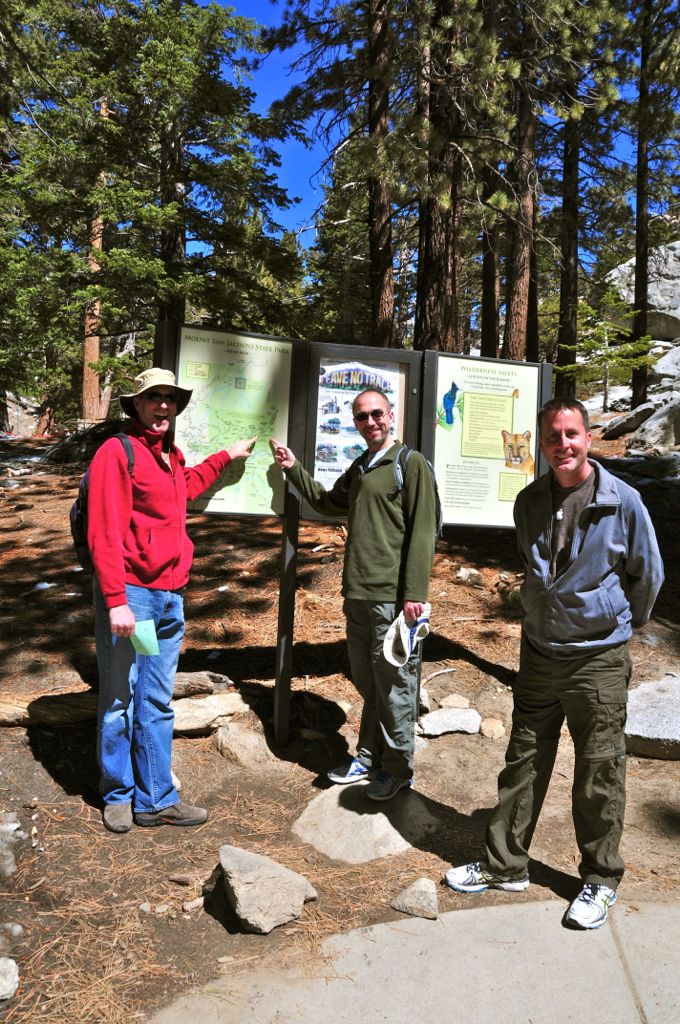 Which way? Thank goodness for the three factmos!/