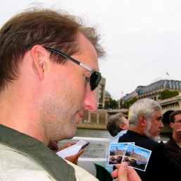 On a Bateau Mouche/
		    