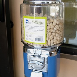 Doggy treat gum ball machine/
		    