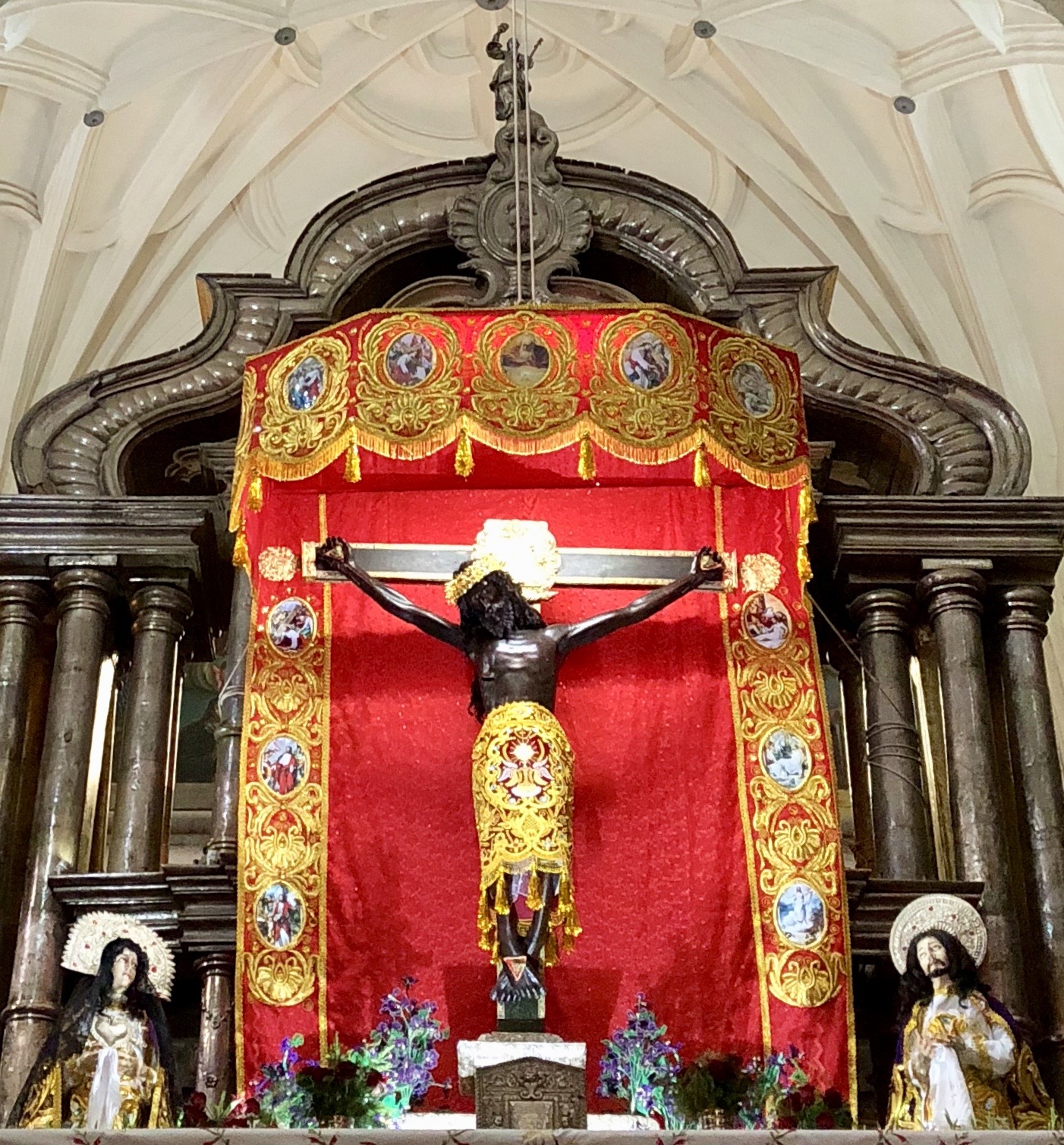 Black Jesus photo, illegally taken with Watch!/