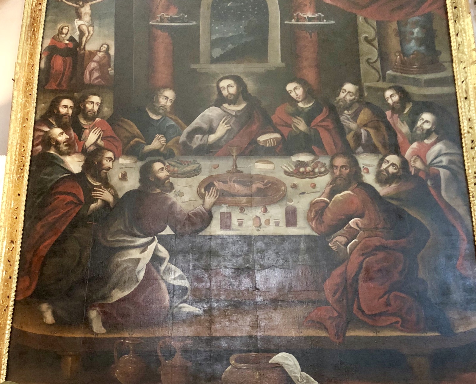 Peruvian Last Supper, serving Guinea pig (also illegally photographed! /