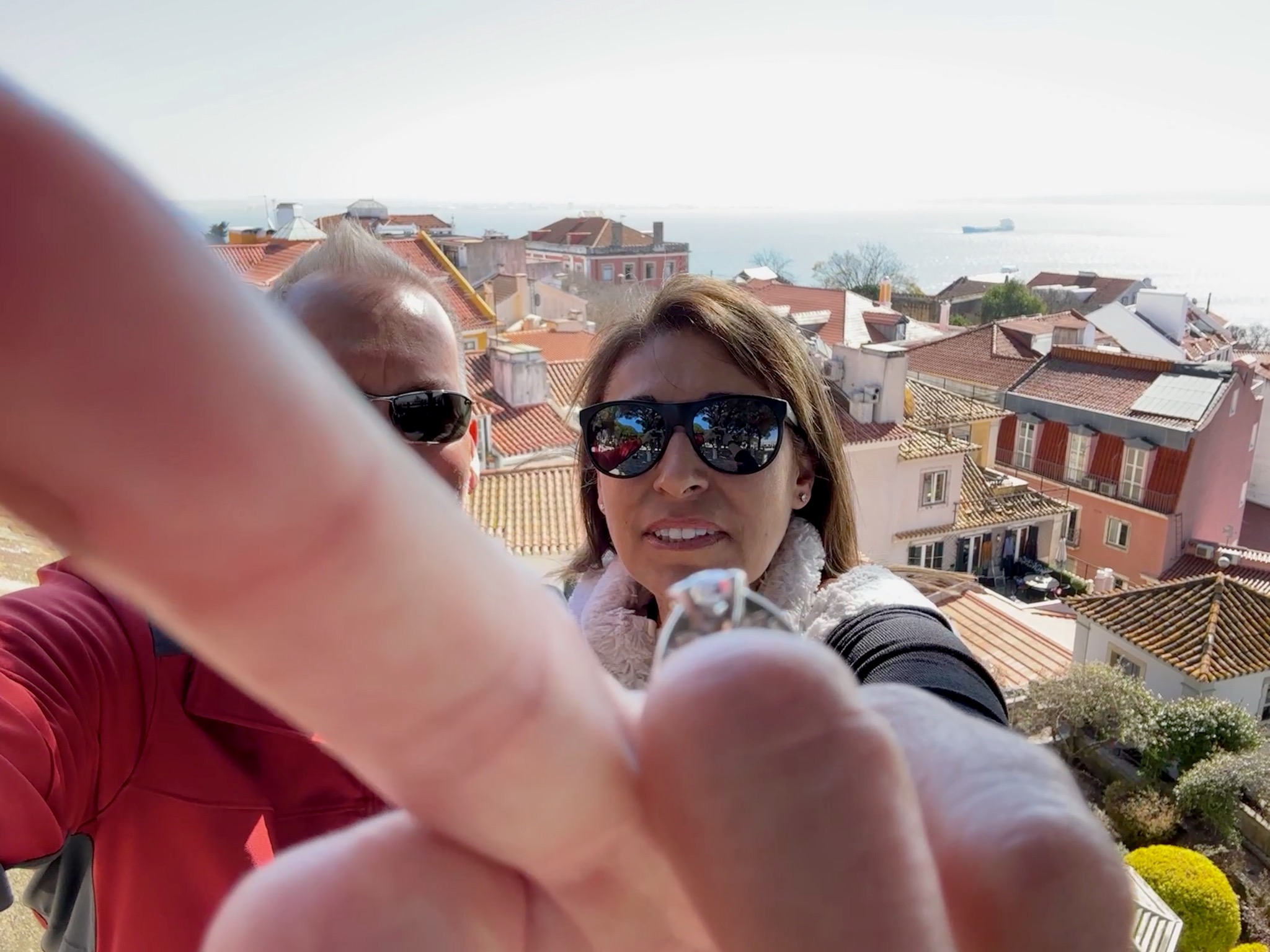 Still learning to do selfies... /R. do Milagre de Santo António 1C, 1100-157 Lisboa, Portugal