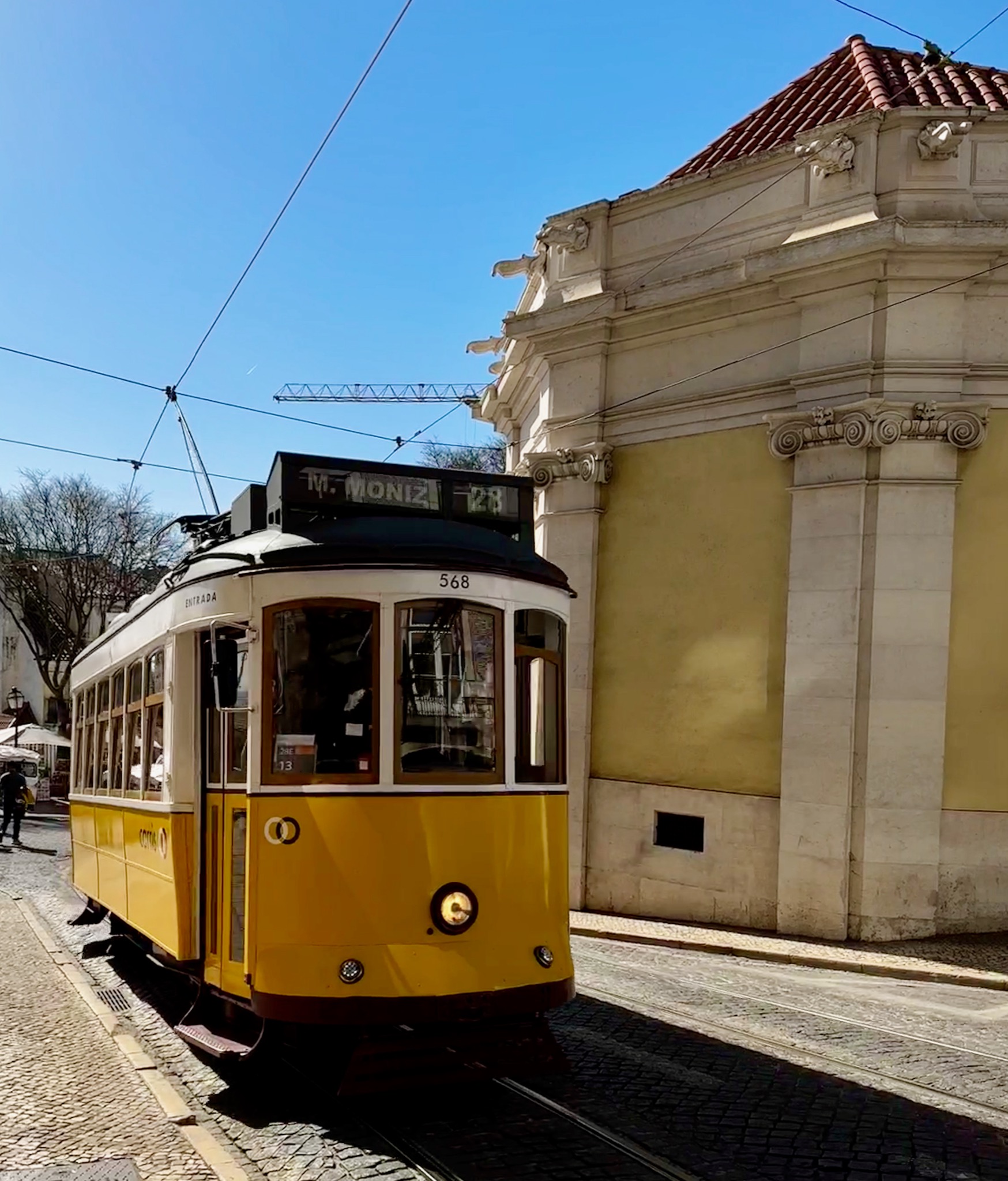 Tram on Largo da Sé/R. Augusto Rosa 68, 1100-059 Lisboa, Portugal