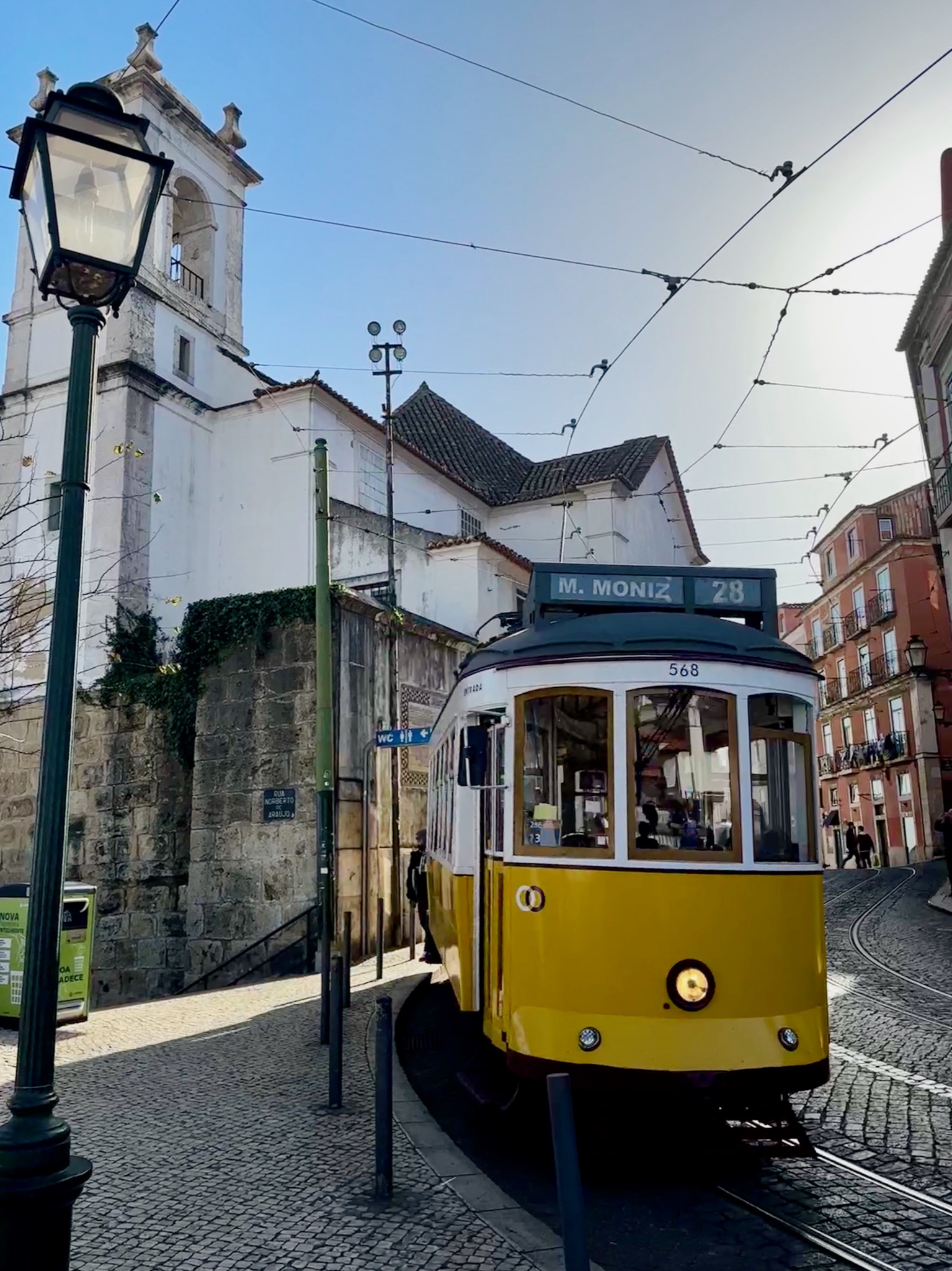 Tram!/Largo Portas do Sol 550, 1100-126 Lisboa, Portugal
