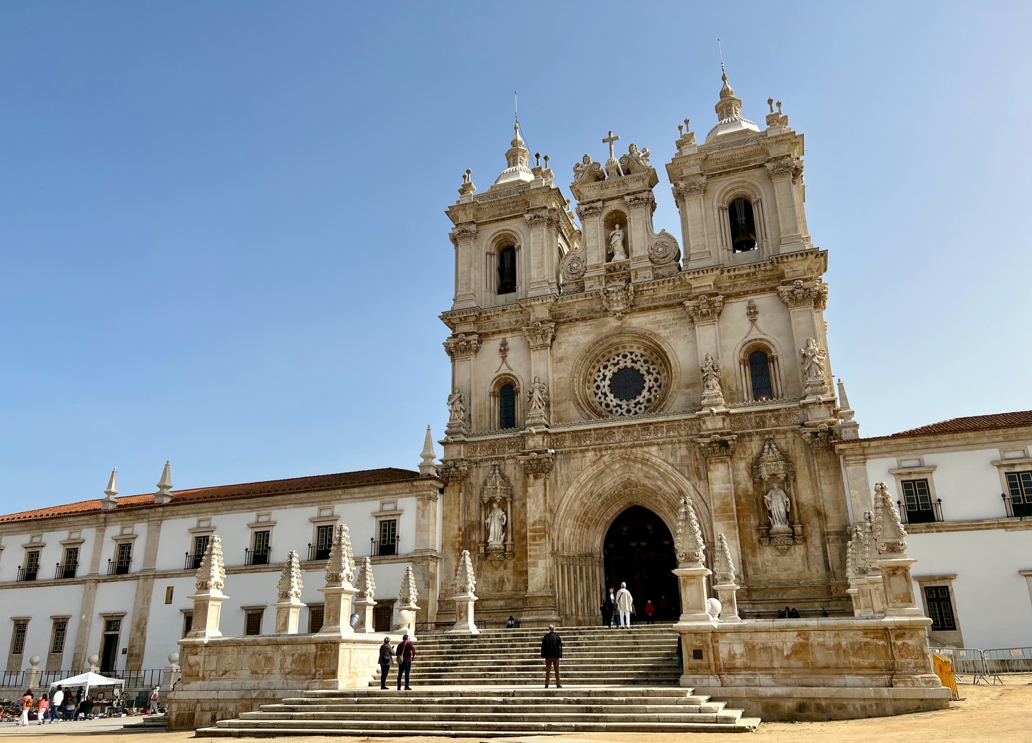 Alcobaça Monastery/Praça 25 de Abril 27 2460, 2460 Alcobaça, Portugal