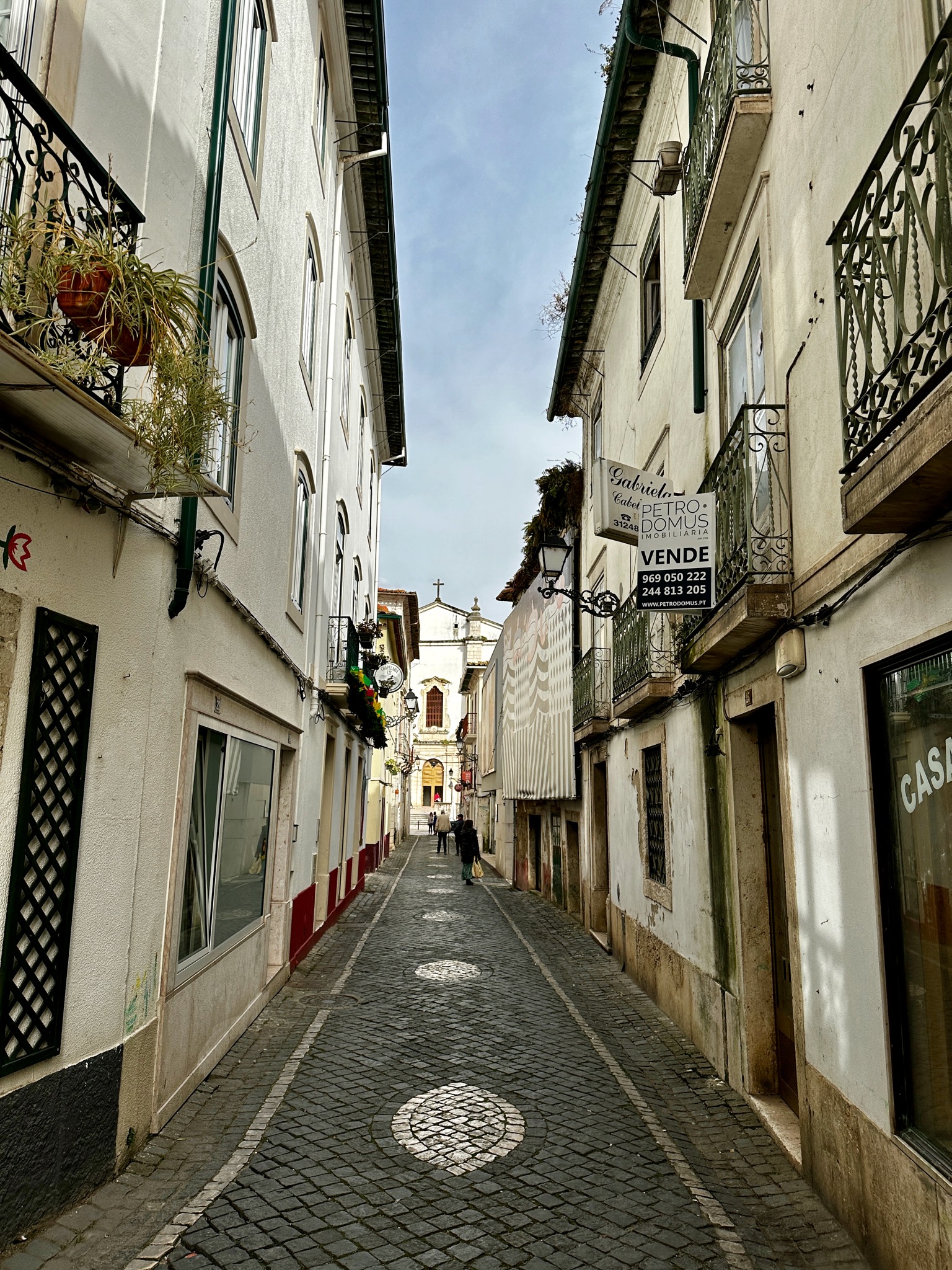 Where we had to make a U-turn! /R. Barão Viamonte 24, 2400-171 Leiria, Portugal