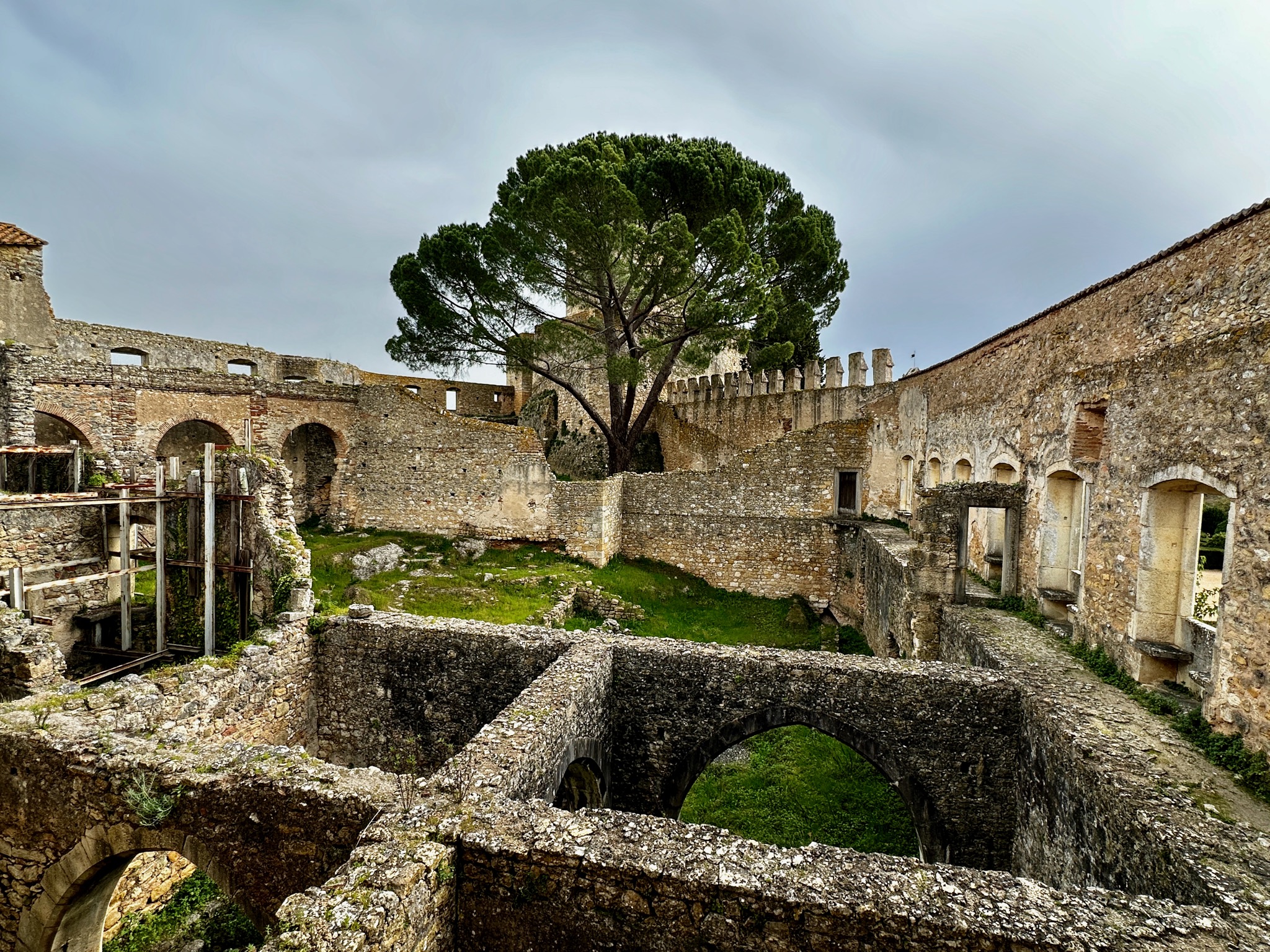Convento de Cristo: before the restorations/Avenida Dr. Vieira Guimarães 1140, 2300 Tomar, Portugal