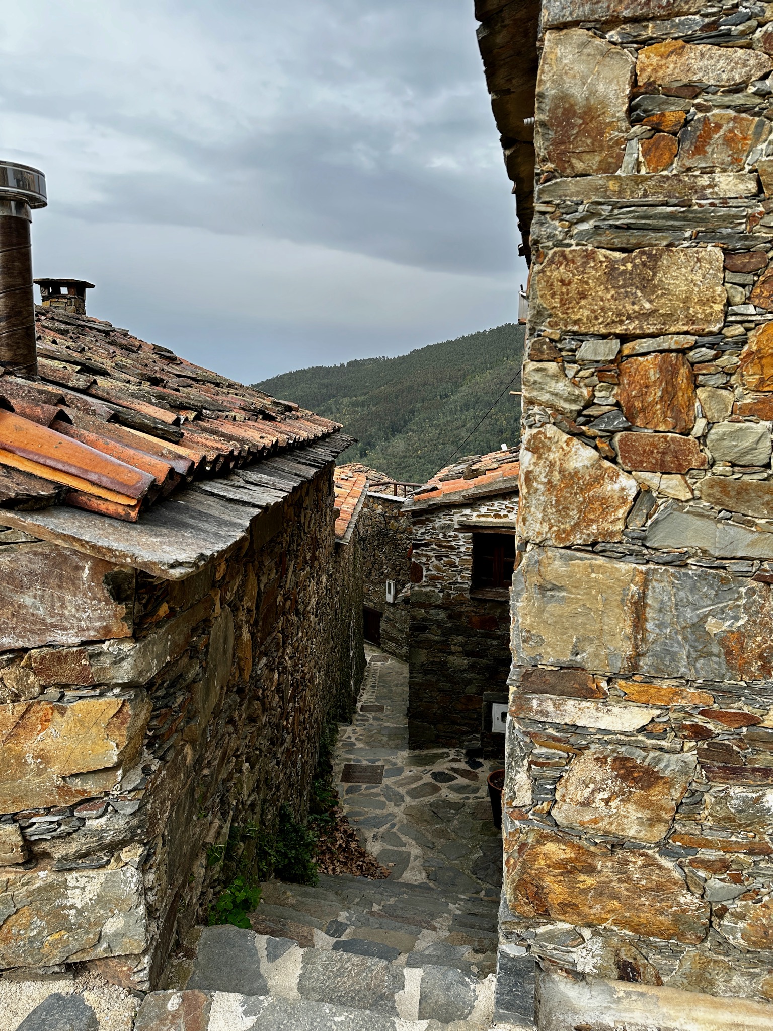 Beautiful streets of Talasnal/