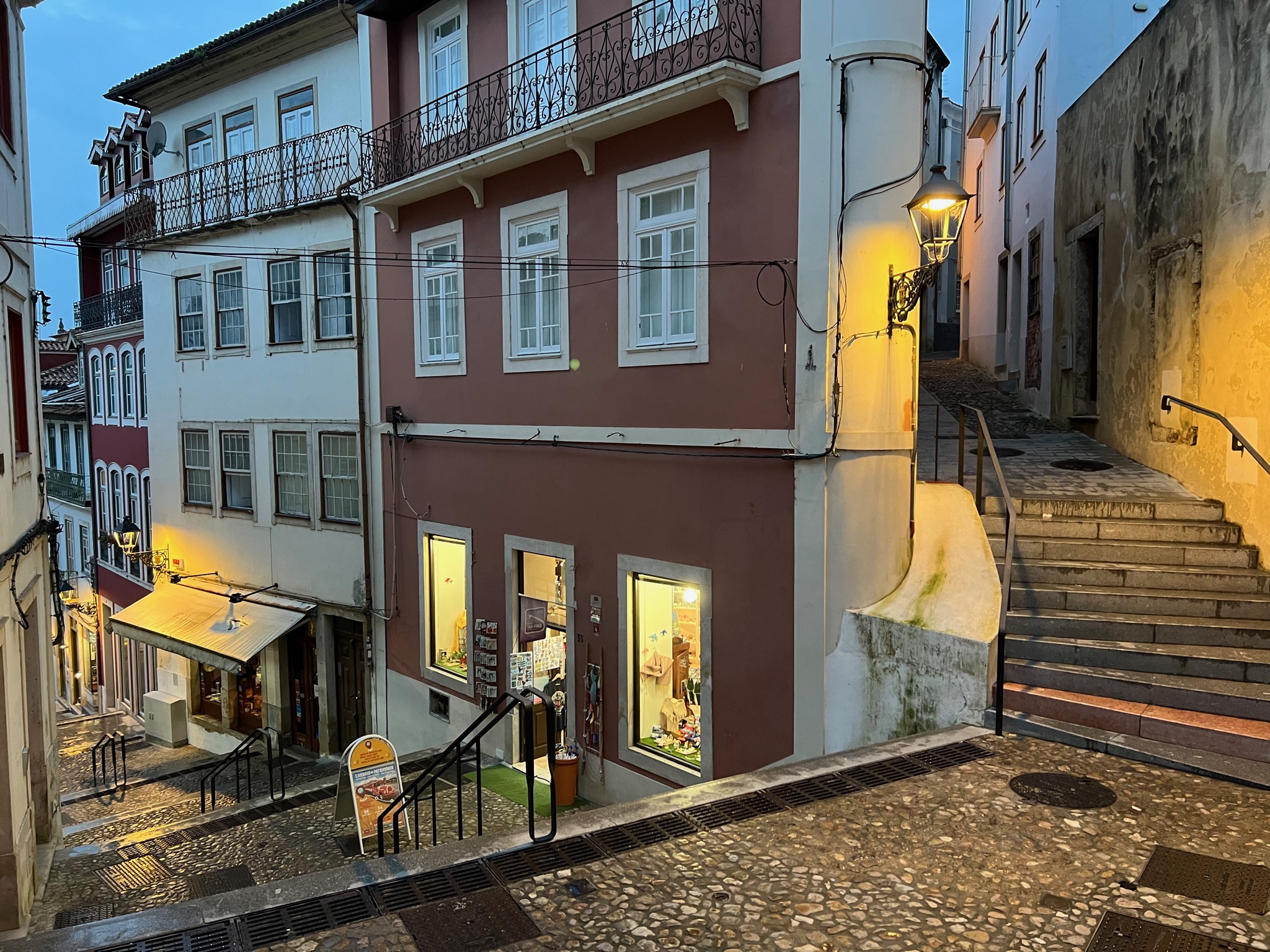 R. Quebra Costas 40, 3000-099 Coimbra, Portugal