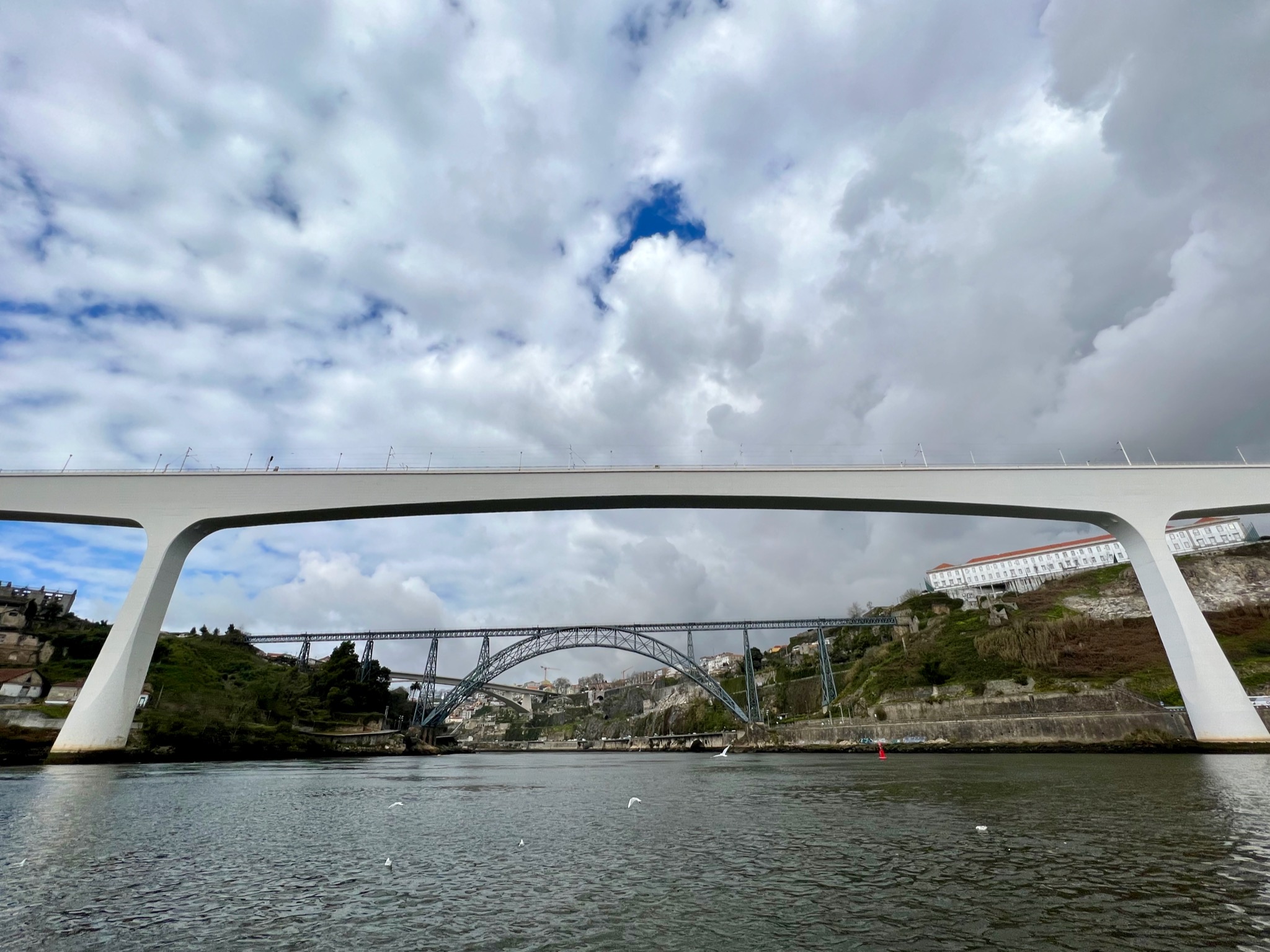 How many bridges can we capture in one photo?/