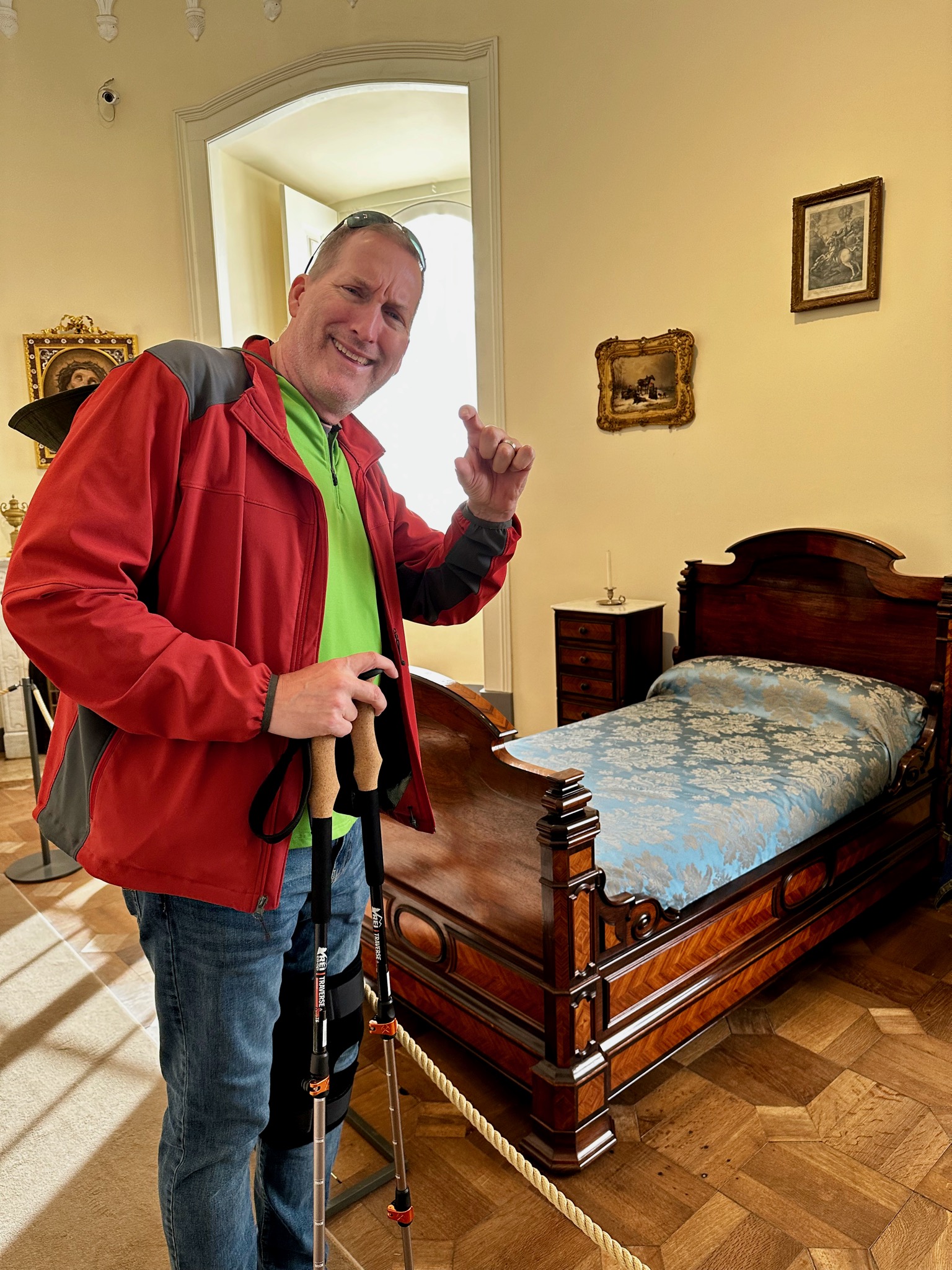 King's bed! So teeny!/