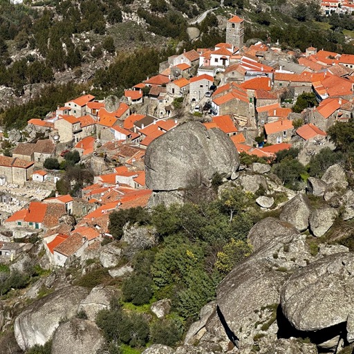 Looking down to town from Castelo de Monsanto/
		    R. do Castelo 32 6060, 6060 Monsanto, Portugal