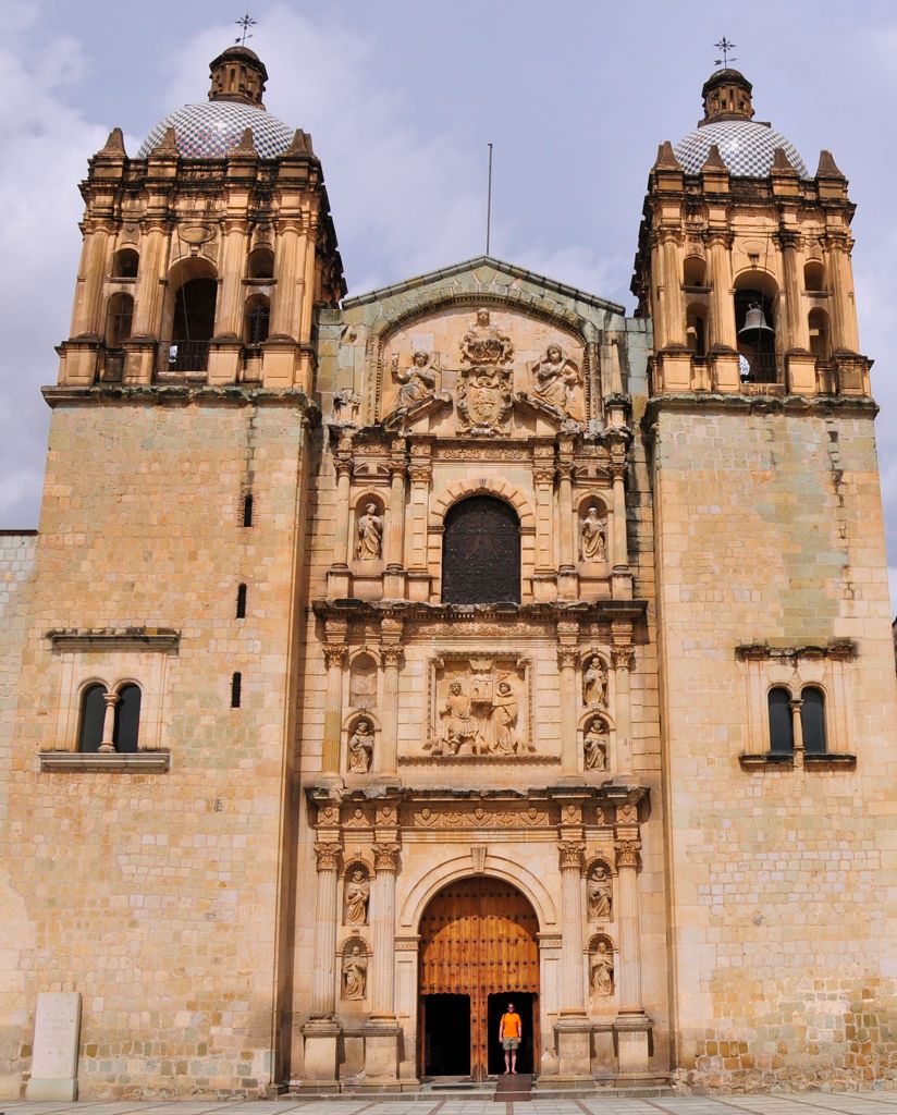 Santo Domingo church/