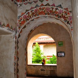 A restored hallway next to our room/
		    