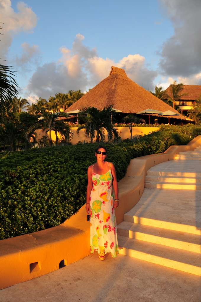 Off to dinner on the rock/