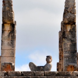 Chac Mool waiting for your heart!/
		    