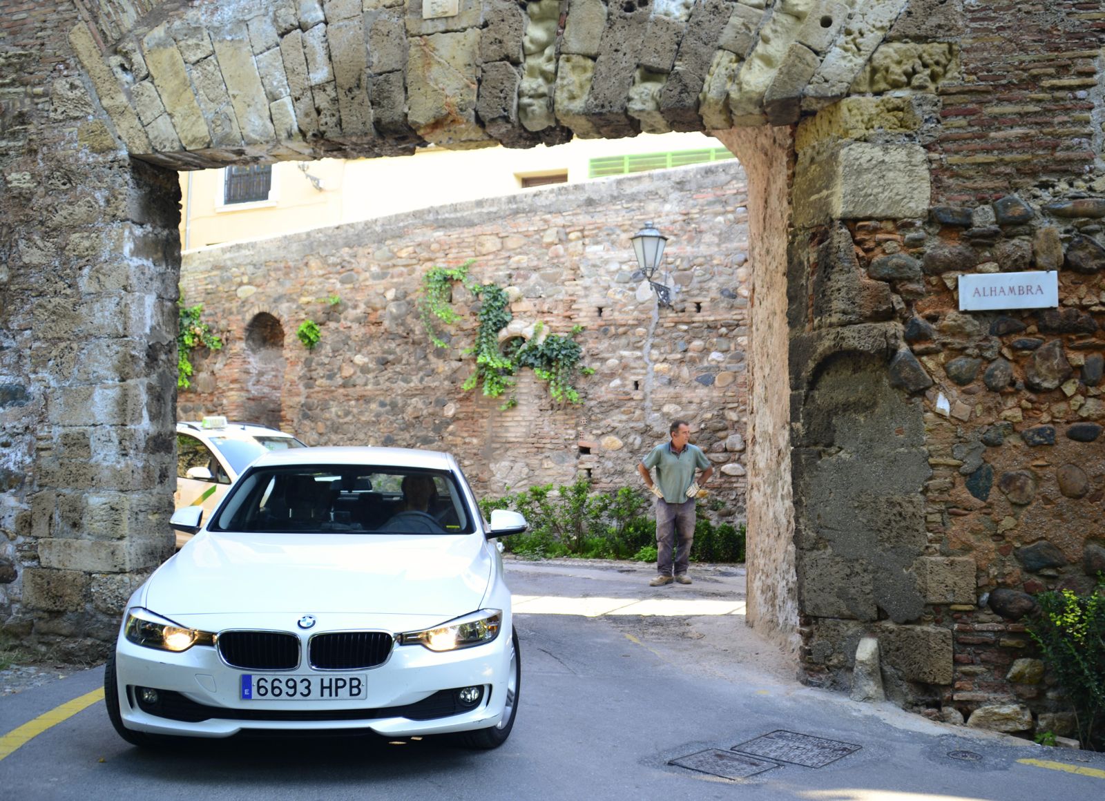 Frank arrogantly blocking the entrace to Alhambra/
