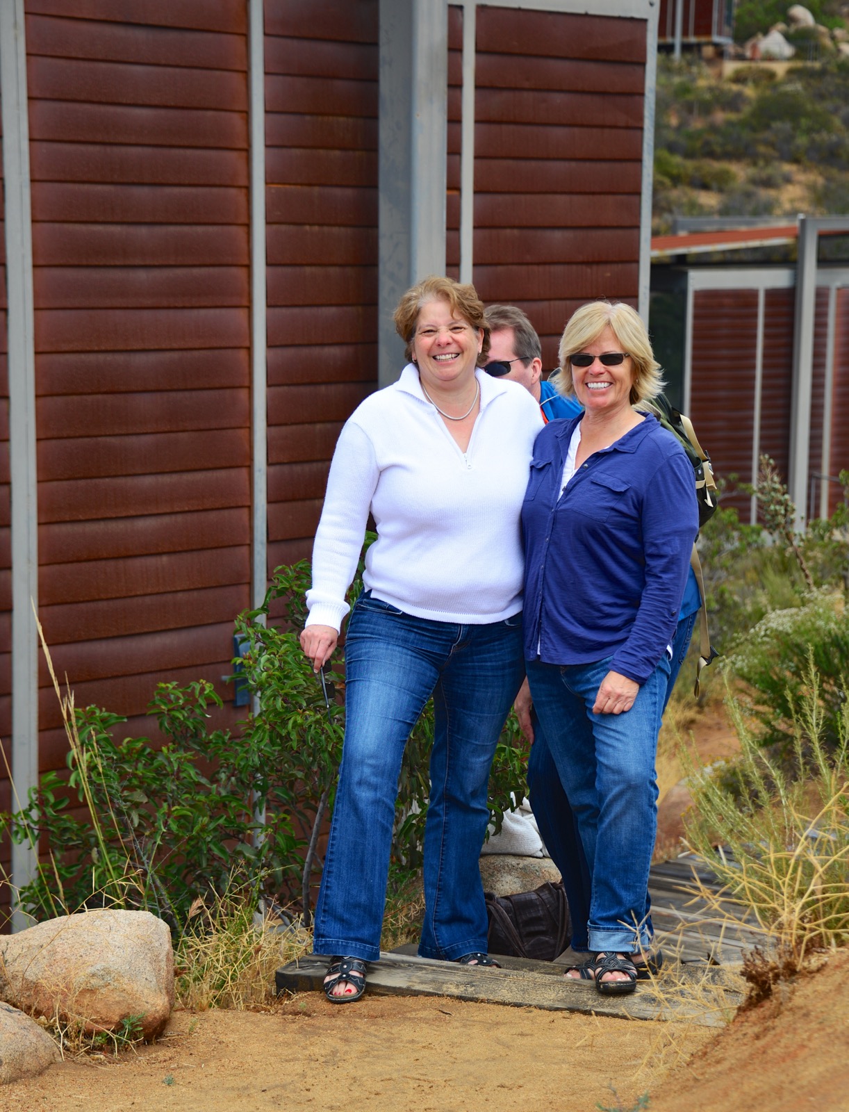 Once again, a photo ruined by the bomber/