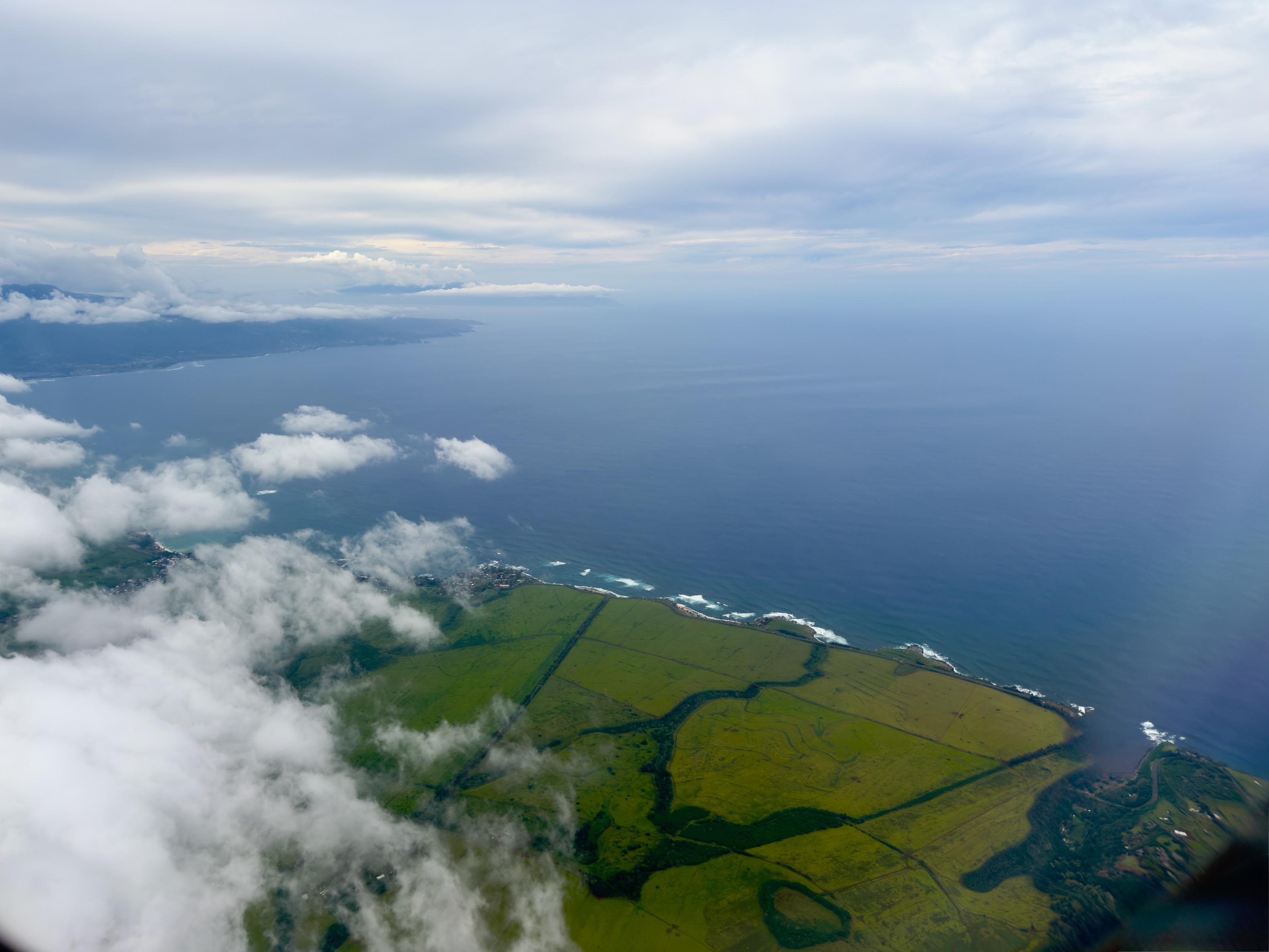 Hello Maui/310 Hekuawa St, Haiku, HI 96708, USA