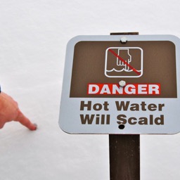 Nooooo! Don't touch the snow!/
		    
