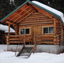 Our cabin... looks A LOT cuter on the outside/
		    