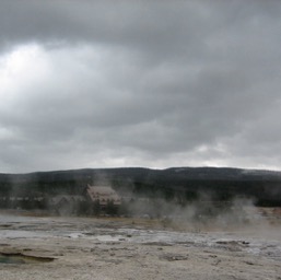 Old Faithful Inn/
		    