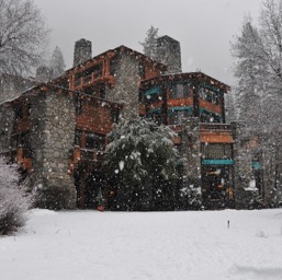 The beautiful Ahwahnee/
		    