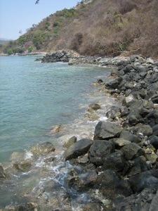The trail back to Playa La Ropa