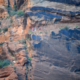 Just to show how closely the trail hugs the rocks/
		    
